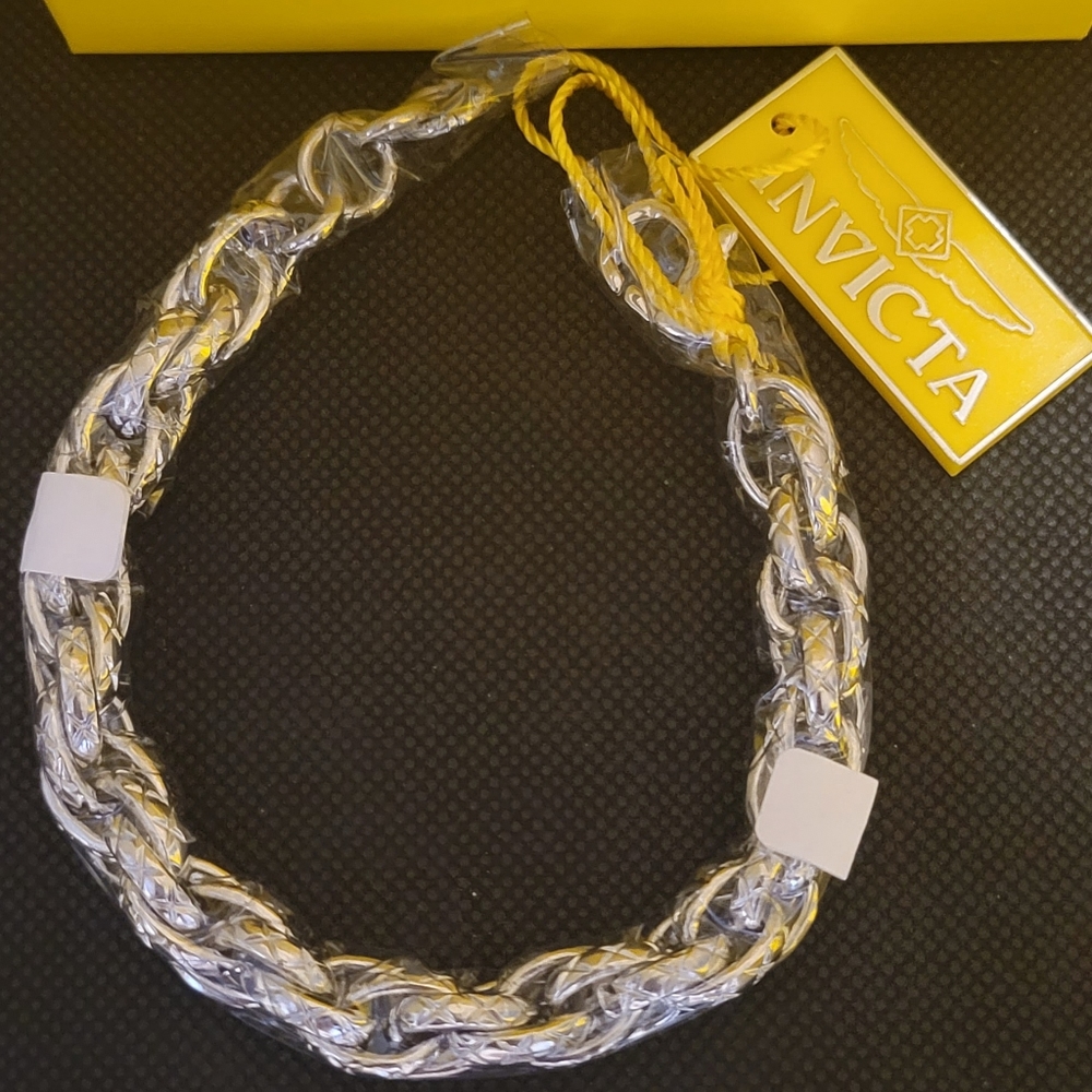 Invicta Elements Men's Bracelet-39646,Stainless Steel, Silver-Tone, 246.03mm-Lng - Picture 3 of 3